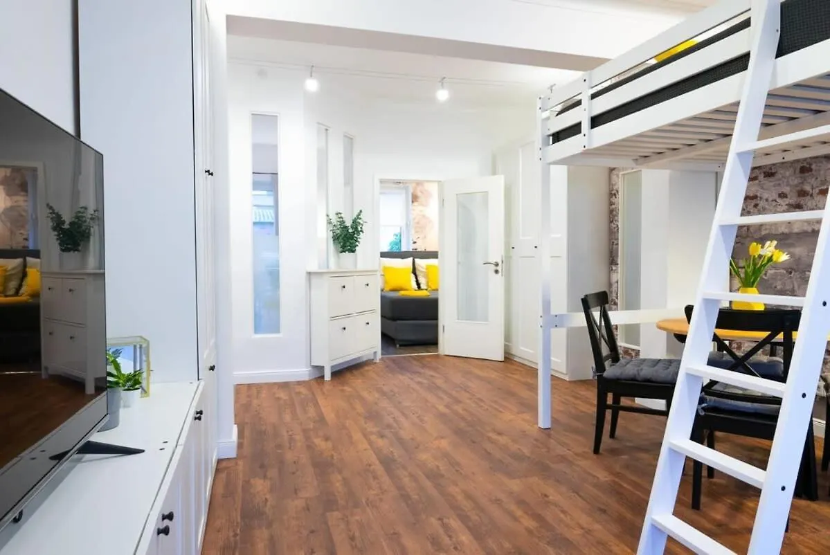 Shabby Chic Apartment In Ideal Location Hamburg