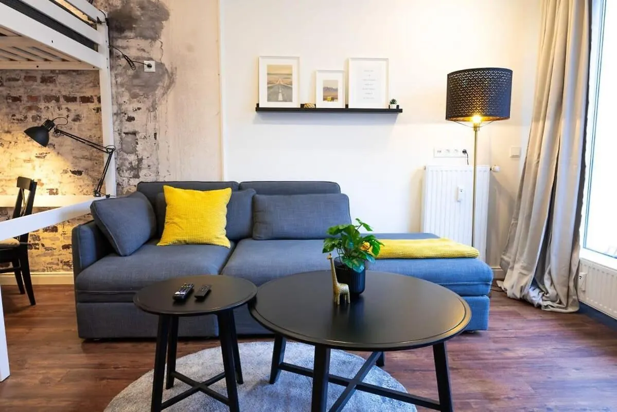 Shabby Chic Apartment In Ideal Location Hamburg Niemcy